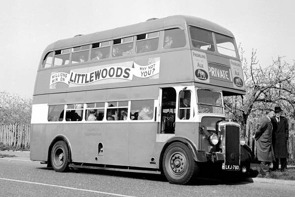 ©Mike Morant, SCT61 website. Photos may not be re-posted anywhere (including facebook, flickr and fotopic sites) without permission